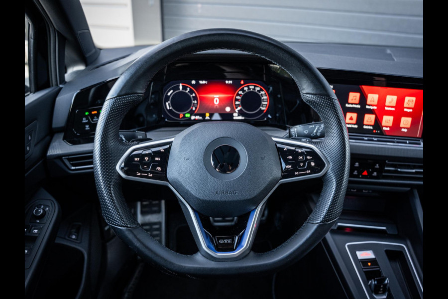 Volkswagen Golf 1.4 eHybrid GTE - IQ.L l Pano l HUD l Trekh. l ACC