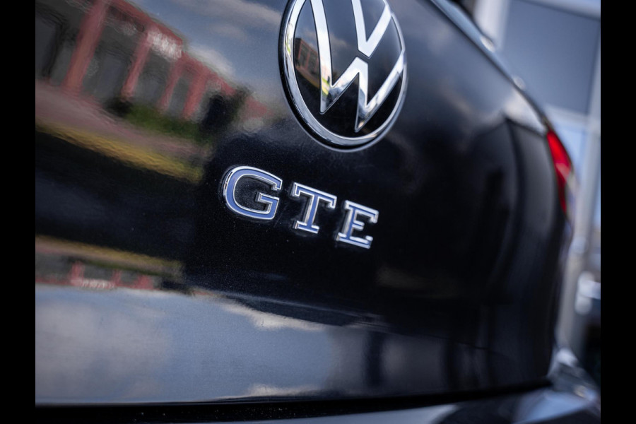 Volkswagen Golf 1.4 eHybrid GTE - IQ.L l Pano l HUD l Trekh. l ACC