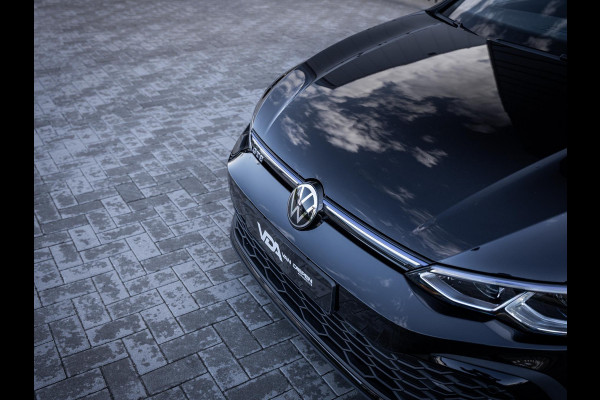 Volkswagen Golf 1.4 eHybrid GTE - IQ.L l Pano l HUD l Trekh. l ACC