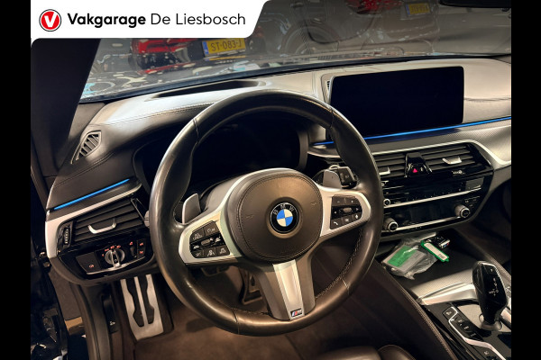 BMW 5 Serie Touring 530e xDrive High Executive M-sport / leer / pano / navi / head-up / Apple carplay