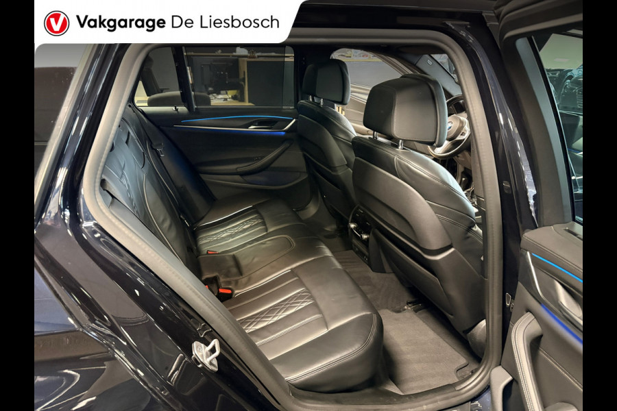 BMW 5 Serie Touring 530e xDrive High Executive M-sport / leer / pano / navi / head-up / Apple carplay