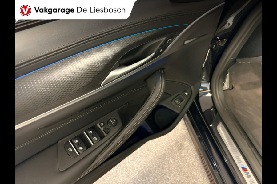 BMW 5 Serie Touring 530e xDrive High Executive M-sport / leer / pano / navi / head-up / Apple carplay