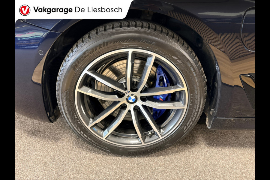 BMW 5 Serie Touring 530e xDrive High Executive M-sport / leer / pano / navi / head-up / Apple carplay