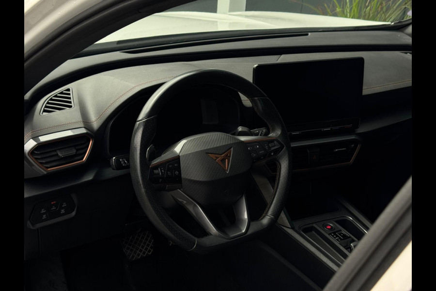 CUPRA Formentor 1.4 e-Hybrid Business 9-23 204pk NAVI | CAMERA | LEDER | PDC | SPORTVELGEN