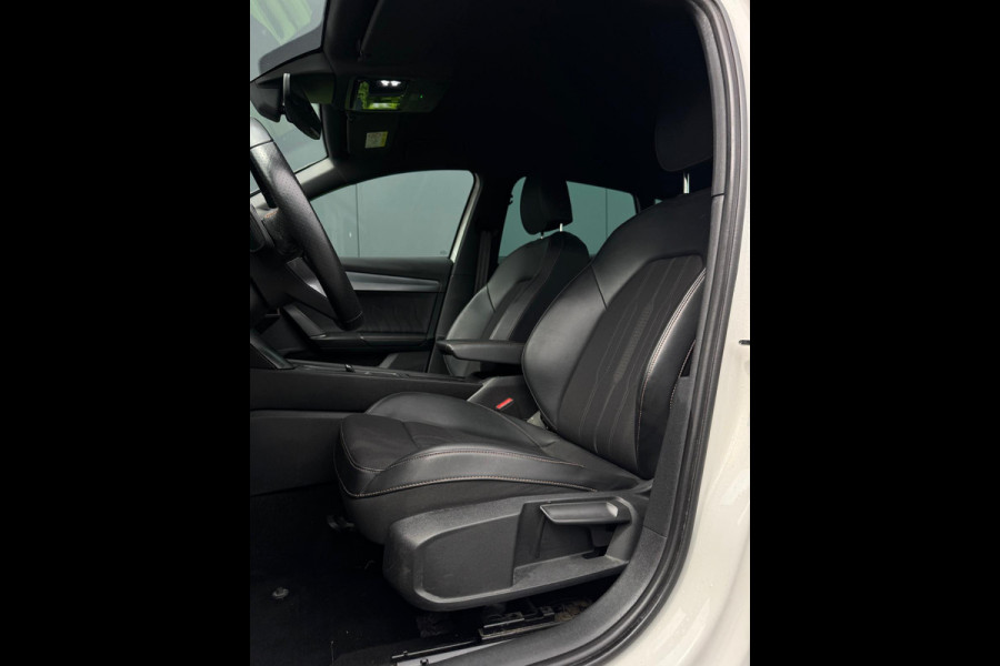 CUPRA Formentor 1.4 e-Hybrid Business 9-23 204pk NAVI | CAMERA | LEDER | PDC | SPORTVELGEN