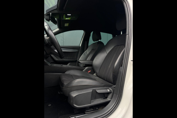 CUPRA Formentor 1.4 e-Hybrid Business 9-23 204pk NAVI | CAMERA | LEDER | PDC | SPORTVELGEN