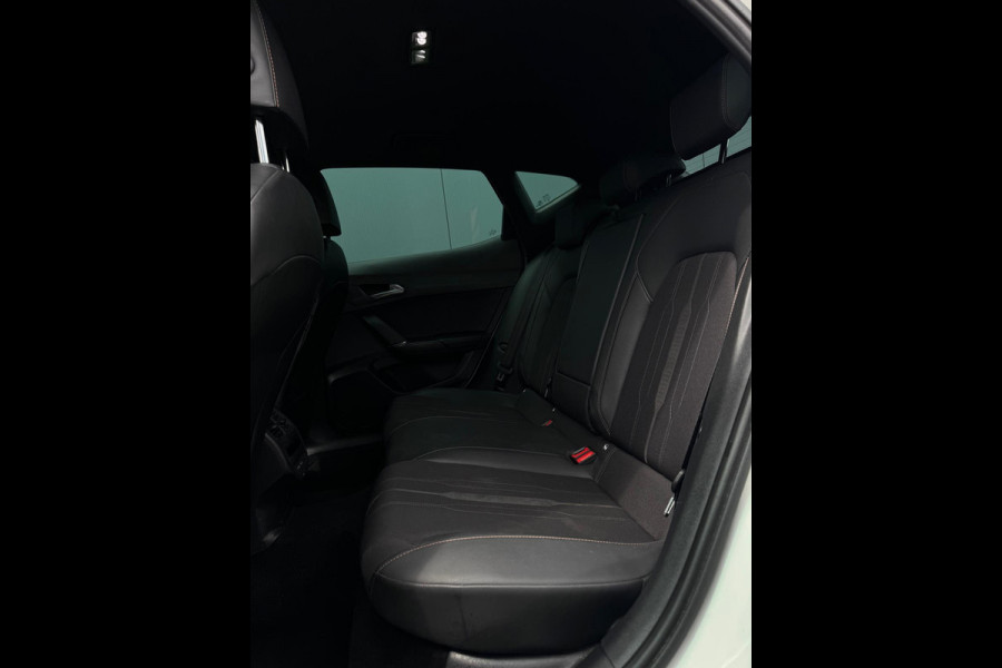 CUPRA Formentor 1.4 e-Hybrid Business 9-23 204pk NAVI | CAMERA | LEDER | PDC | SPORTVELGEN