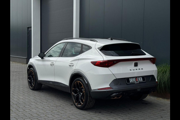 CUPRA Formentor 1.4 e-Hybrid Business 9-23 204pk NAVI | CAMERA | LEDER | PDC | SPORTVELGEN
