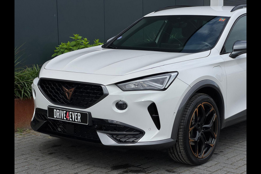CUPRA Formentor 1.4 e-Hybrid Business 9-23 204pk NAVI | CAMERA | LEDER | PDC | SPORTVELGEN