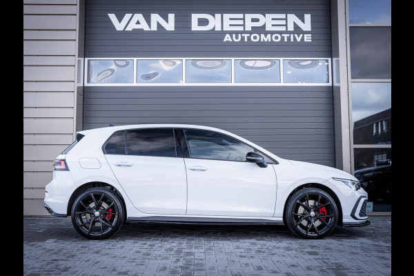 Volkswagen Golf 1.4 eHybrid GTE - 19'' R-Velgen l Limited Edit. l ACC l Sfeerverl.
