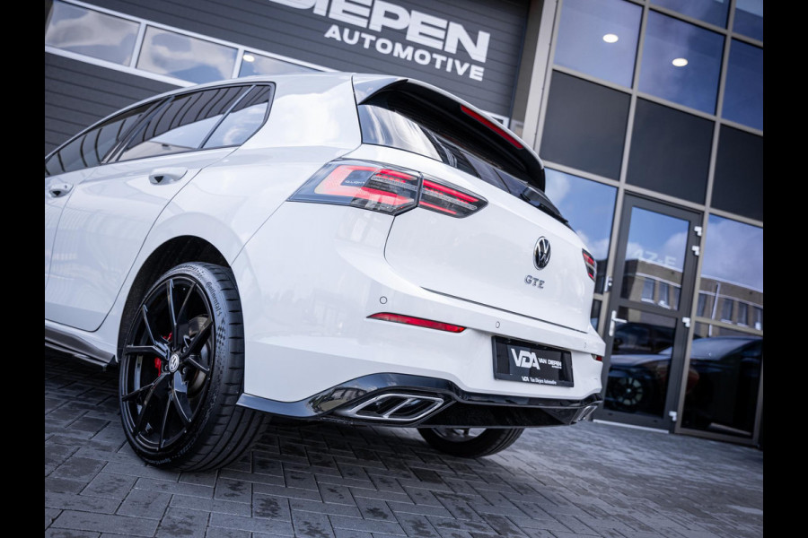 Volkswagen Golf 1.4 eHybrid GTE - 19'' R-Velgen l Limited Edit. l ACC l Sfeerverl.