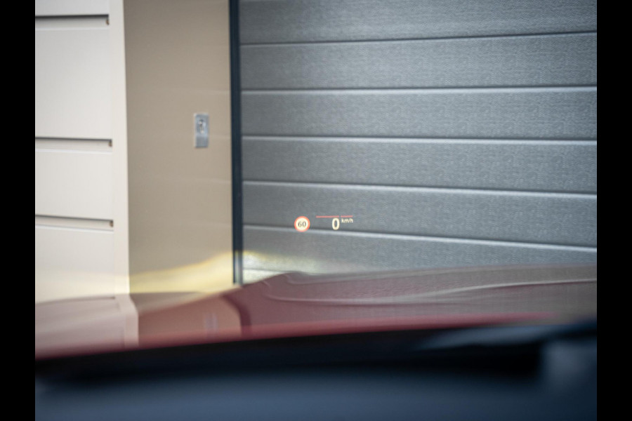BMW 3-serie 330e High Executive M-Sport l Pano l HUD l 360cam l 19''