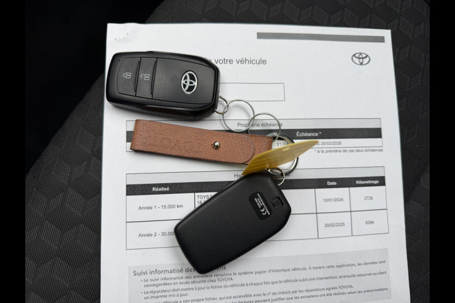 Toyota Yaris 1.5 Hybrid Dynamic | UNIEK 8.250 km | PDC V+A | Dodehoek detectie | Rijklaar!!!