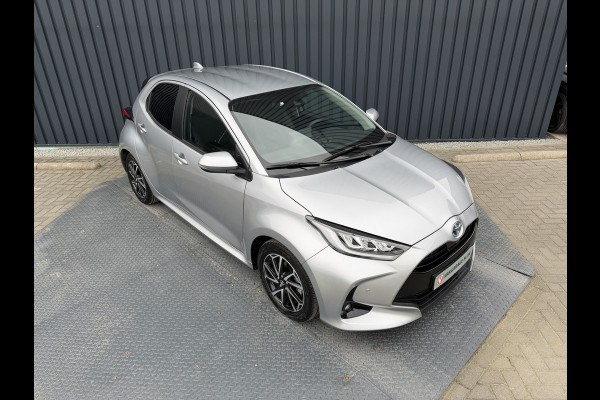 Toyota Yaris 1.5 Hybrid Dynamic | UNIEK 8.250 km | PDC V+A | Dodehoek detectie | Rijklaar!!!