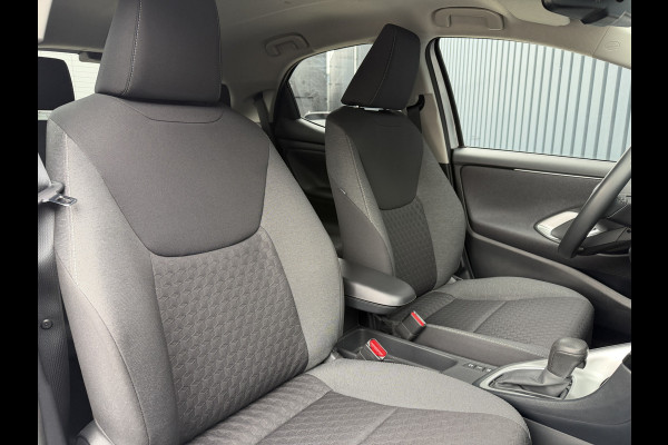 Toyota Yaris 1.5 Hybrid Dynamic | UNIEK 8.250 km | PDC V+A | Dodehoek detectie | Rijklaar!!!