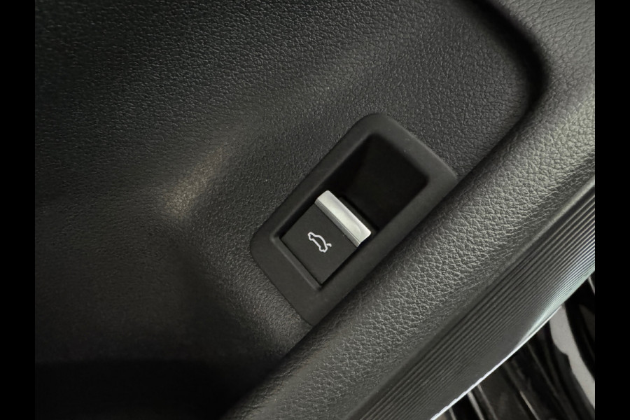 Audi RS4 Avant 2.9 TFSI quattro Pano|Ceramic|B&O|HuD|Carbon