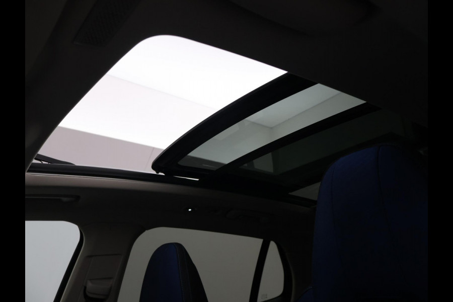 Lynk & Co 01 1.5 HYBRID 261 PK AUT. + TREKHAAK! | 360 CAMERA | PANORAMA | SFEERVERLICHTING | ADAPTIVE CRUISE | FULL LED