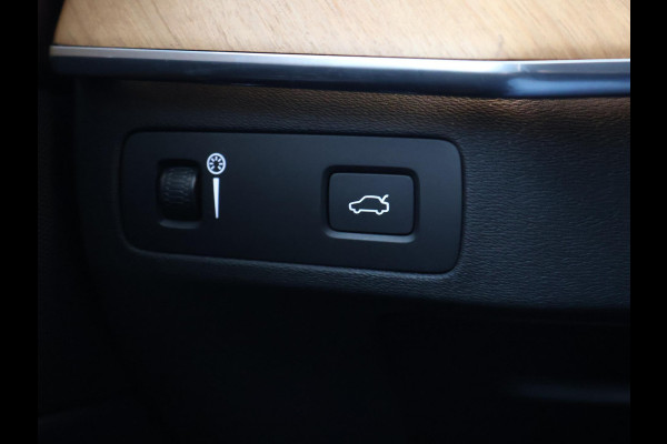 Volvo XC90 2.0 D5 AWD 235 PK AUT. GRIJS KENTEKEN INSCRIPTION + ADAPTIVE CRUISE | TREKHAAK | LEDER