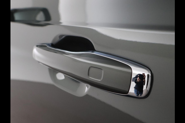 Volvo XC90 2.0 D5 AWD 235 PK AUT. GRIJS KENTEKEN INSCRIPTION + ADAPTIVE CRUISE | TREKHAAK | LEDER