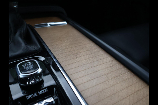 Volvo XC90 2.0 D5 AWD 235 PK AUT. GRIJS KENTEKEN INSCRIPTION + ADAPTIVE CRUISE | TREKHAAK | LEDER