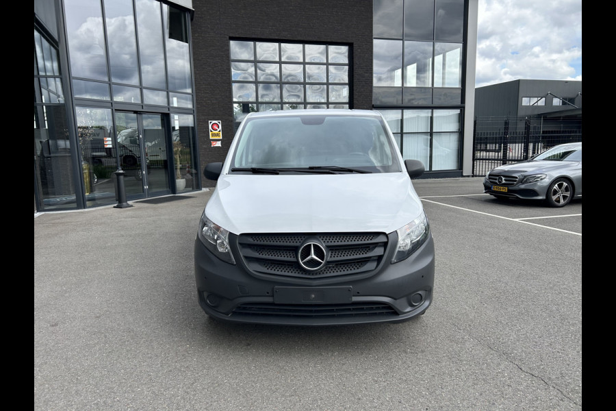 Mercedes-Benz Vito 116 CDI Lang / Trekhaak / Airco / Parkeersensoren / Cruise control / 3 Zits / Achterdeuren
