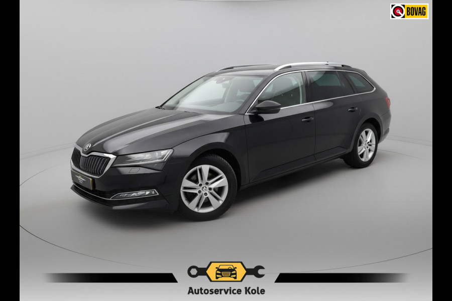Škoda Superb Combi 1.4 TSI iV Style * Trekhaak * Stoelverwarming * Digitale teller *