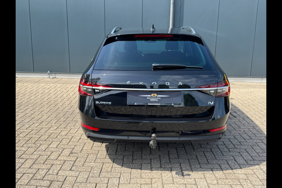 Škoda Superb Combi 1.4 TSI iV Style * Trekhaak * Stoelverwarming * Digitale teller *