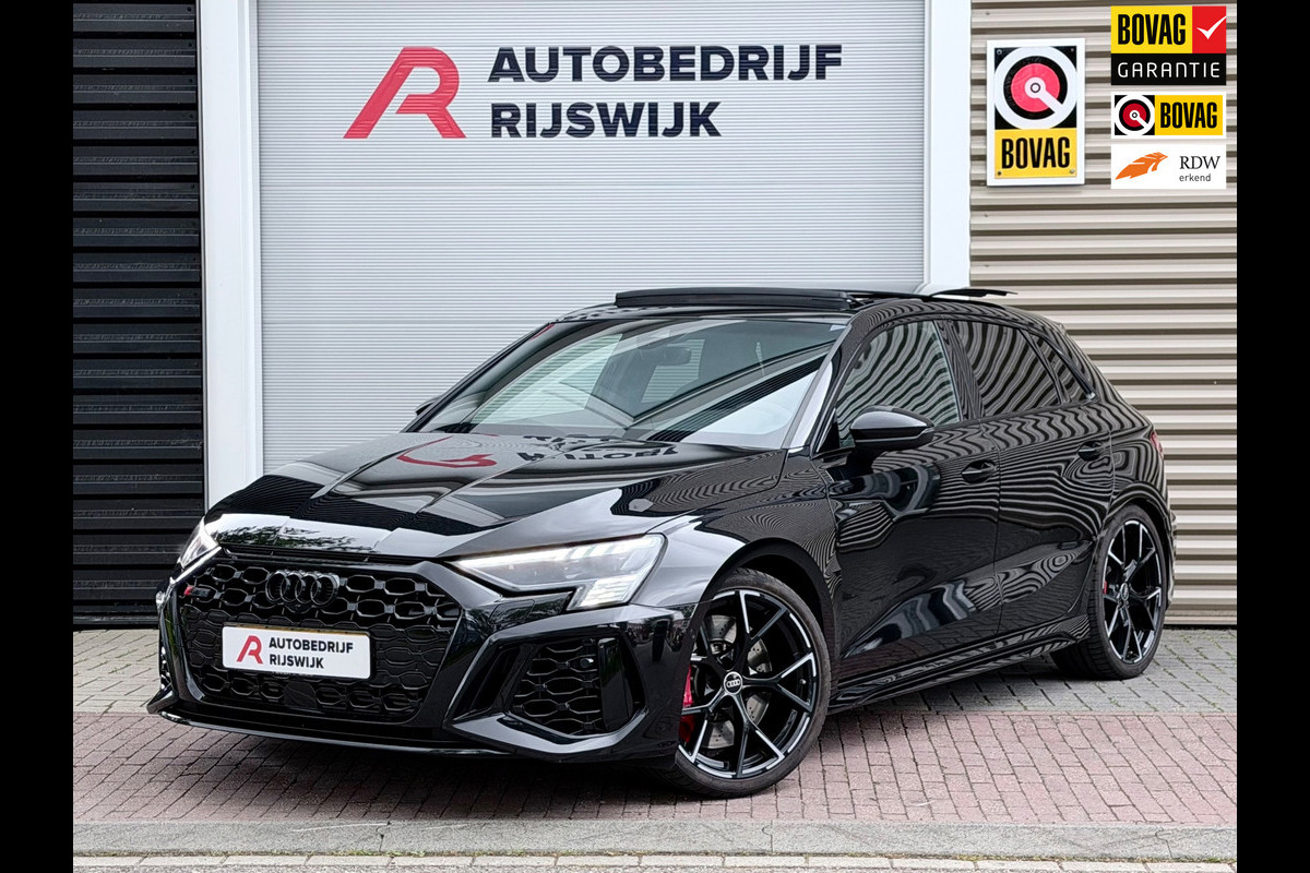 Audi RS 3 SPORTBACK 2.5 TFSI RS 3 quattro Pano/B&O/Matrix