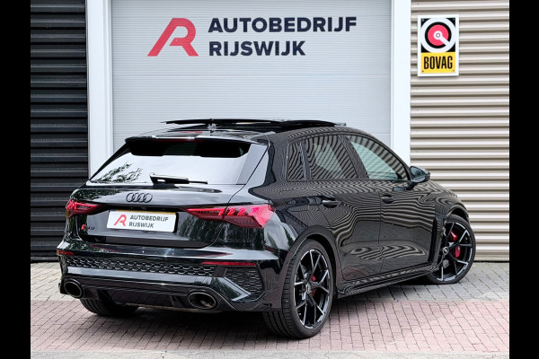 Audi RS 3 SPORTBACK 2.5 TFSI RS 3 quattro Pano/B&O/Matrix