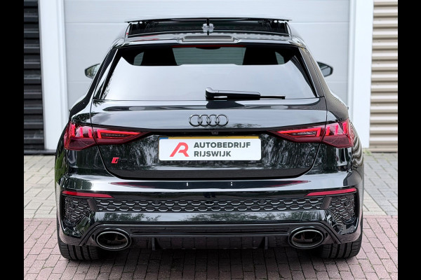 Audi RS 3 SPORTBACK 2.5 TFSI RS 3 quattro Pano/B&O/Matrix
