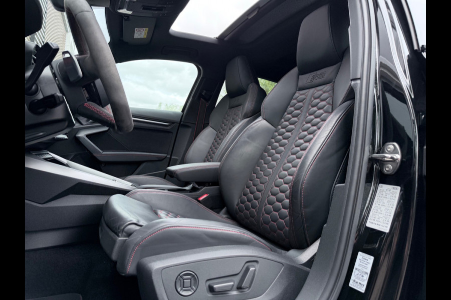 Audi RS 3 SPORTBACK 2.5 TFSI RS 3 quattro Pano/B&O/Matrix
