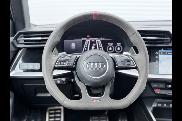Audi RS 3 SPORTBACK 2.5 TFSI RS 3 quattro Pano/B&O/Matrix