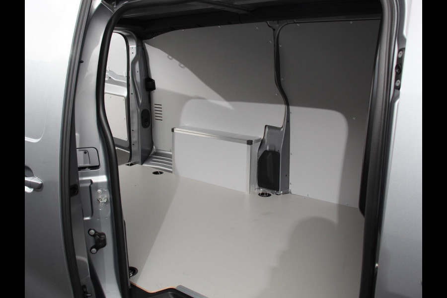 Opel Vivaro 2.0 BlueHDi 180 S&S L3 Automaat Navigatie Apple Carplay / Android Auto Parkeersensoren V+A Trekhaak Camera Cruise Control LED koplampen houten afwerking laadruimte