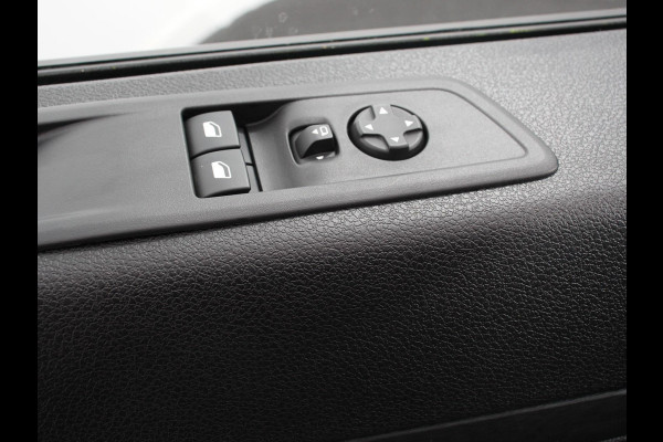 Opel Vivaro 2.0 BlueHDi 180 S&S L3 Automaat Navigatie Apple Carplay / Android Auto Parkeersensoren V+A Trekhaak Camera Cruise Control LED koplampen houten afwerking laadruimte