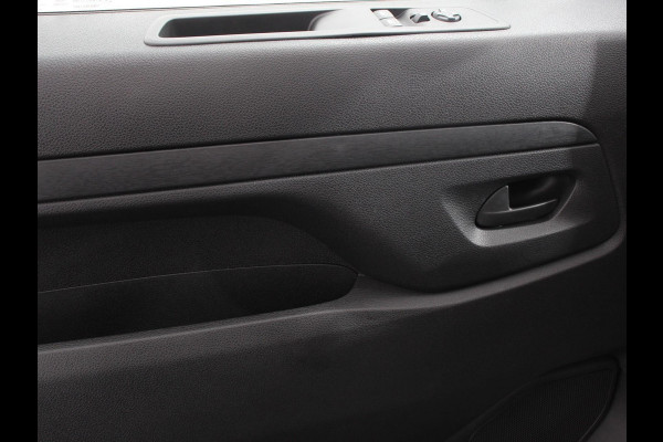 Opel Vivaro 2.0 BlueHDi 180 S&S L3 Automaat Navigatie Apple Carplay / Android Auto Parkeersensoren V+A Trekhaak Camera Cruise Control LED koplampen houten afwerking laadruimte