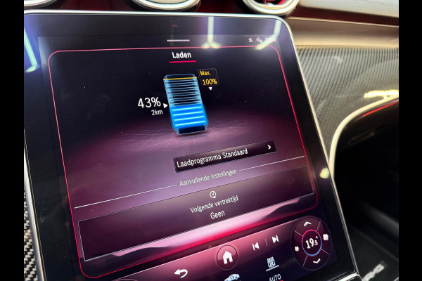 Mercedes-Benz C-Klasse AMG 63 S E Performance Pano|HuD|Memory