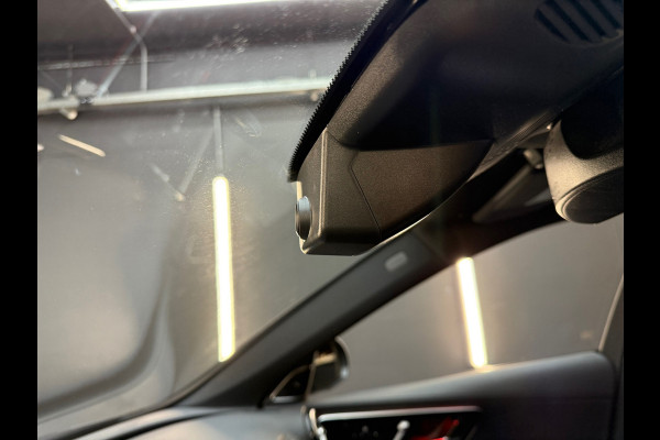 Mercedes-Benz C-Klasse AMG 63 S E Performance Pano|HuD|Memory