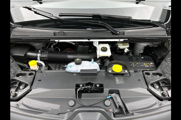 Renault Trafic 2.0 Blue dCi 150 EDC T30 L2H1 Advance Automaat Navigatie Airco Lichtmetalen velgen Betimmering Trekhaak Camera Parkeer sensoren Dab
