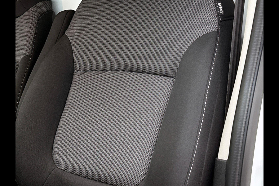 Renault Trafic 2.0 Blue dCi 150 EDC T30 L2H1 Advance Automaat Navigatie Airco Lichtmetalen velgen Betimmering Trekhaak Camera Parkeer sensoren Dab