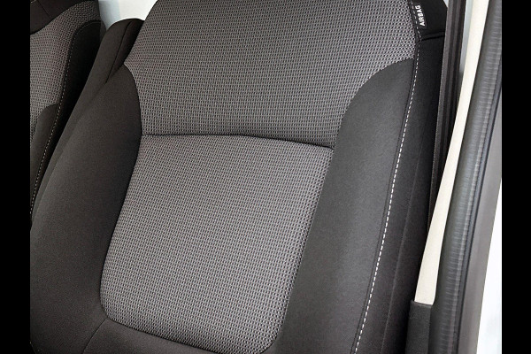 Renault Trafic 2.0 Blue dCi 150 EDC T30 L2H1 Advance Automaat Navigatie Airco Lichtmetalen velgen Betimmering Trekhaak Camera Parkeer sensoren Dab