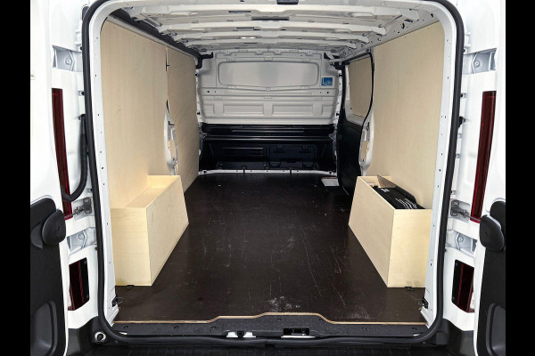 Renault Trafic 2.0 Blue dCi 150 EDC T30 L2H1 Advance Automaat Navigatie Airco Lichtmetalen velgen Betimmering Trekhaak Camera Parkeer sensoren Dab