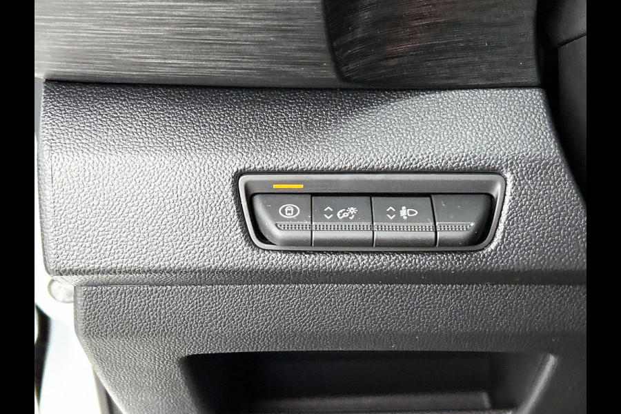 Renault Trafic 2.0 Blue dCi 150 EDC T30 L2H1 Advance Automaat Navigatie Airco Lichtmetalen velgen Betimmering Trekhaak Camera Parkeer sensoren Dab