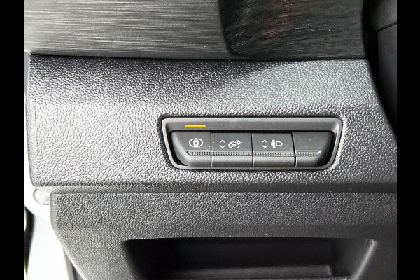 Renault Trafic 2.0 Blue dCi 150 EDC T30 L2H1 Advance Automaat Navigatie Airco Lichtmetalen velgen Betimmering Trekhaak Camera Parkeer sensoren Dab
