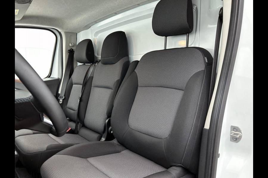 Renault Trafic 2.0 Blue dCi 150 EDC T30 L2H1 Advance Automaat Navigatie Airco Lichtmetalen velgen Betimmering Trekhaak Camera Parkeer sensoren Dab