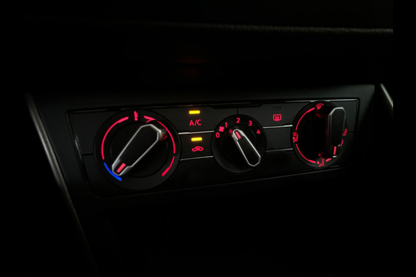 Volkswagen Polo 1.0 TSI Comfortline Pano|Camera|CarPlay|NAP