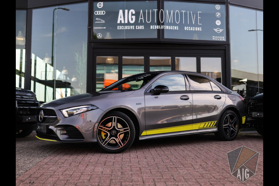 Mercedes-Benz A-Klasse 250 e Business Solution AMG Limited | Camera | Memory | ACC | Stoelverw.