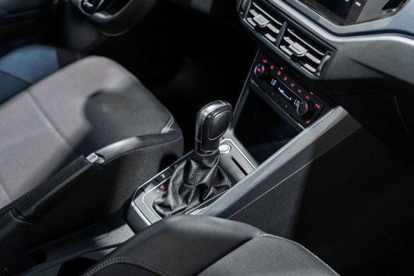 Volkswagen Polo 1.0 TSI R-line DSG Pano Led Navi Camera