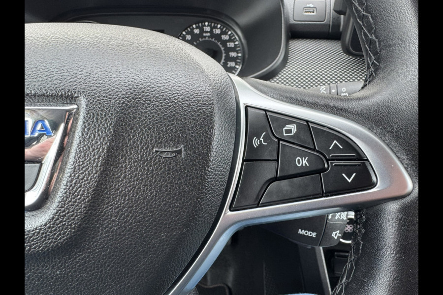 Dacia Jogger 1.0 TCe Bi-Fuel Extreme 7p. Trekhaak Camera Carplay Navi Stoelverwarming clima