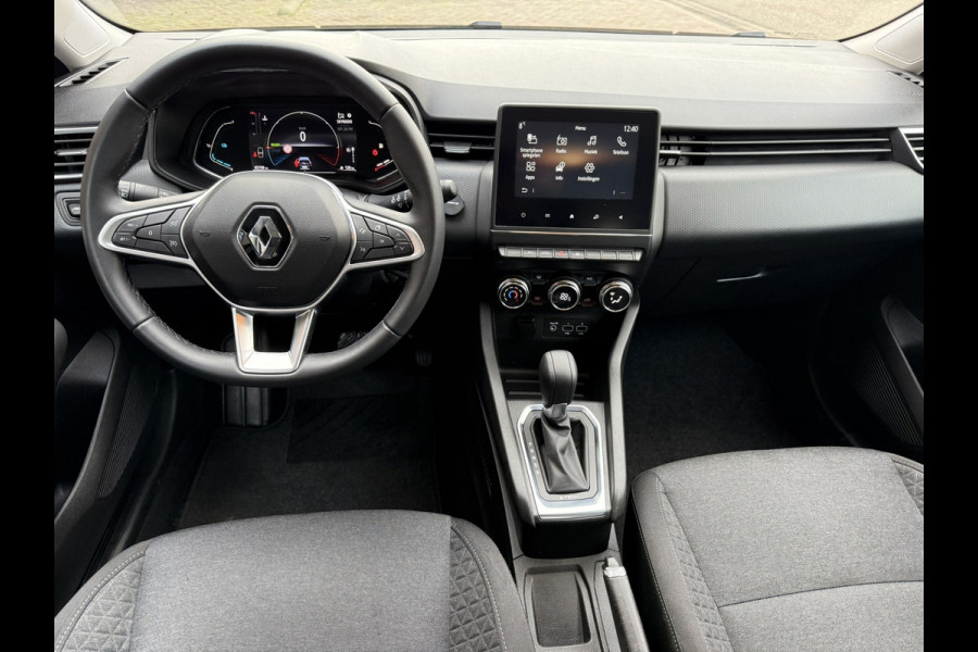 Renault Clio 1.6 E-Tech Hybrid 140 / Automaat / Apple CarPlay-Android / ALL-Season / 1e Eigenaar / PDC Incl. Weergave / NED-Clio