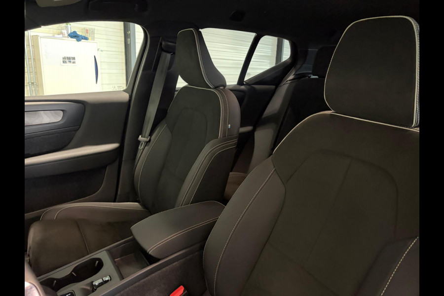 Volvo XC40 T4 Aut. Plug-in Hybrid Bright Parkeercamera Stoelverwarming 211pk